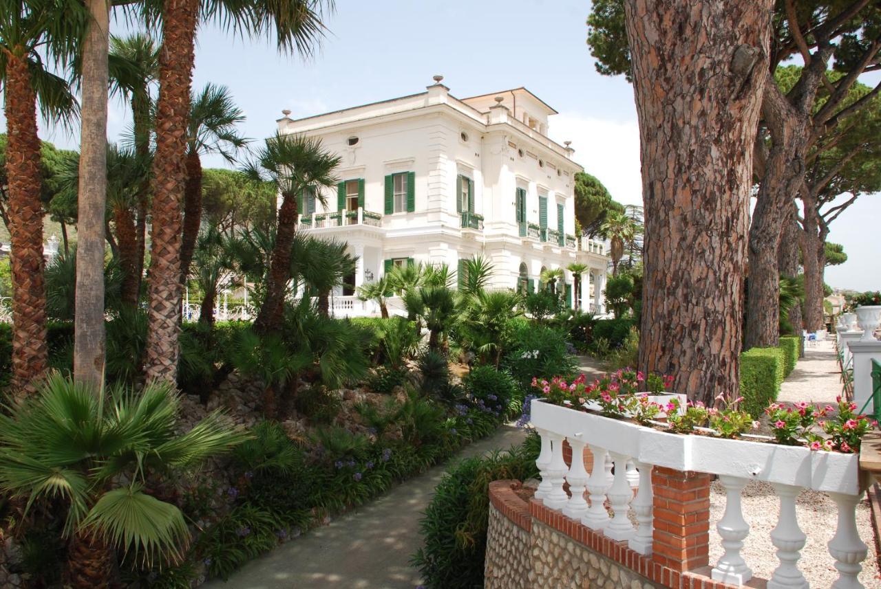 Villa Maria Teresa Vendicio Exterior photo
